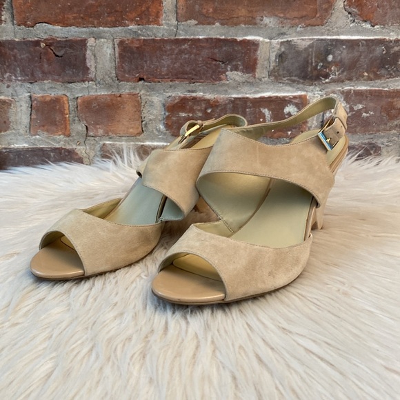 INC Fama Wedge Suede Sandals, Size 11 - Picture 8 of 17